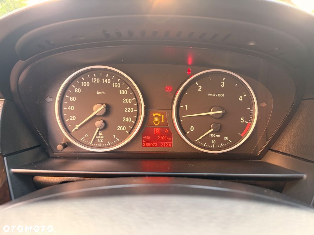 BMW Seria 5 - 21