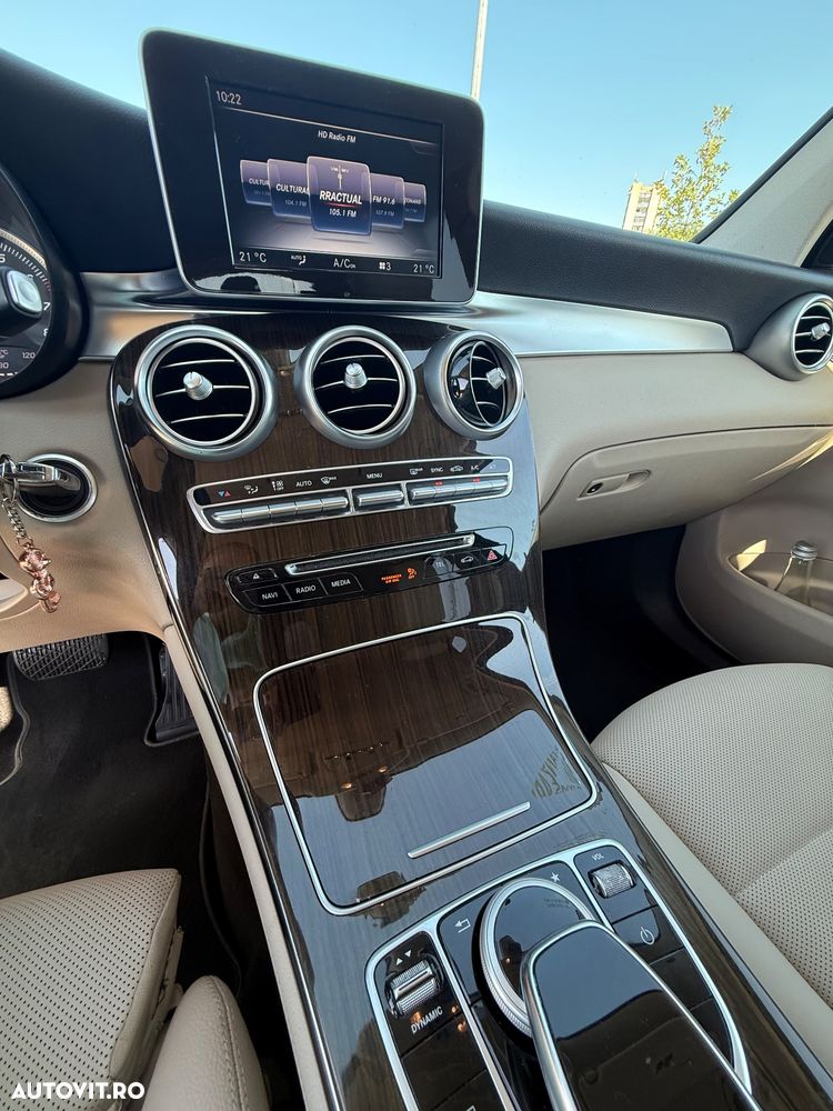 Mercedes-Benz GLC - 11