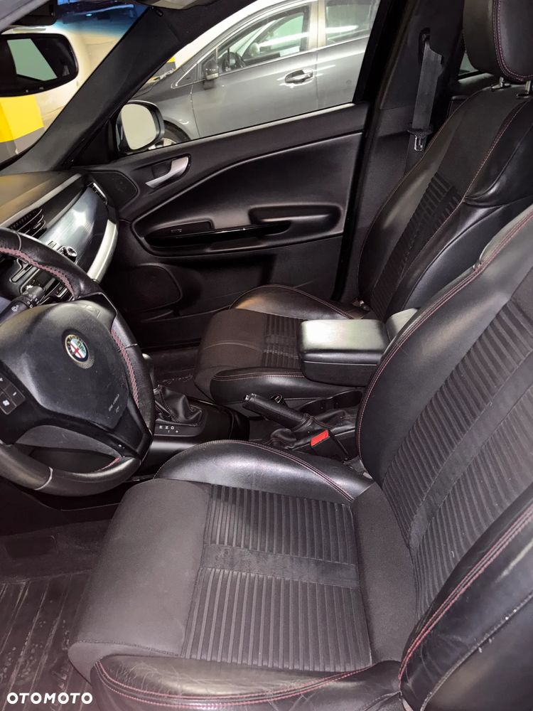 Alfa Romeo Giulietta 1.4 TB MultiAir Progression TCT - 14
