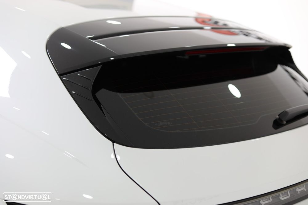 Porsche Taycan Cross Turismo 4 - 28