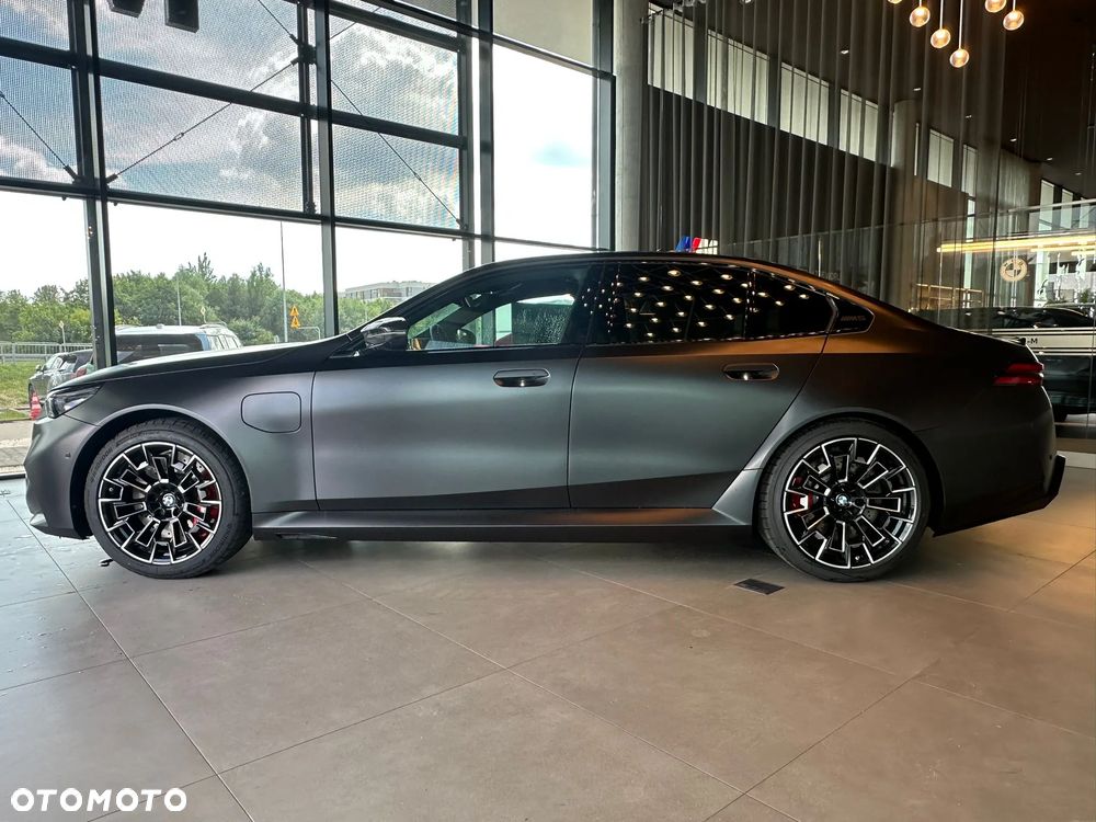 BMW M5 - 4