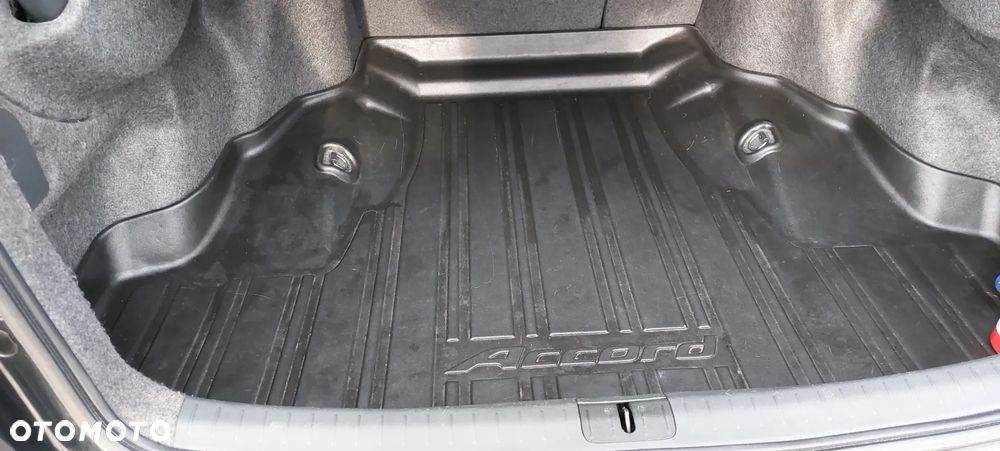 Honda Accord 2.0 Lifestyle - 5