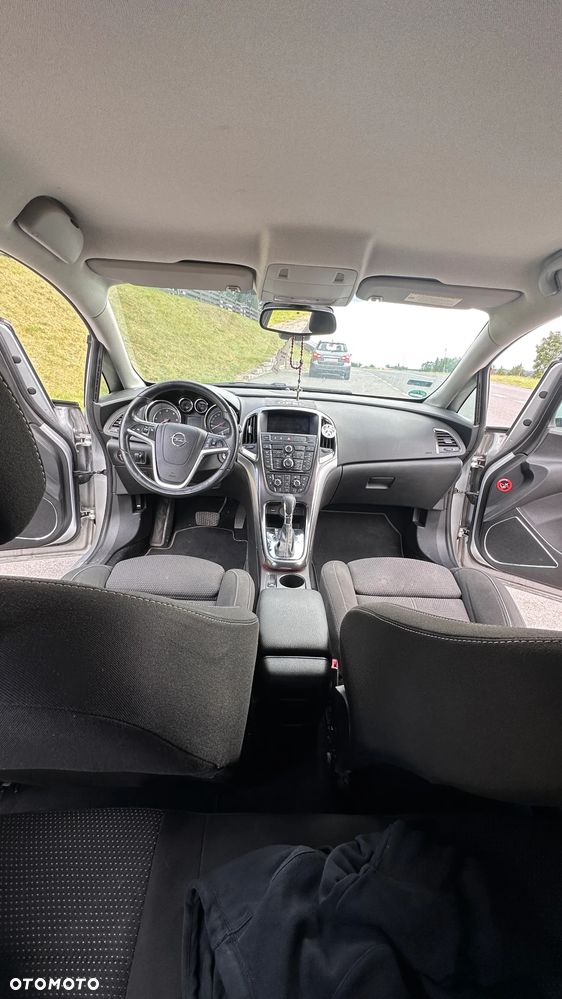 Opel Astra 2.0 CDTI Cosmo - 6