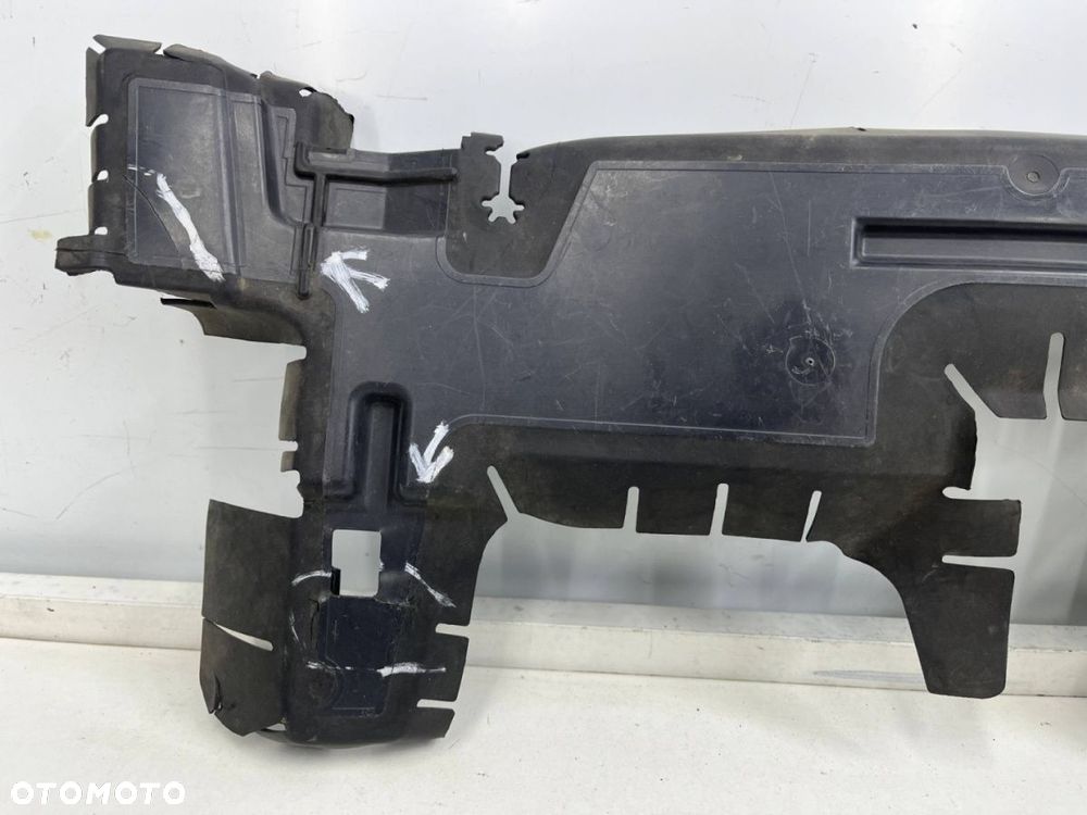Osłona chłodnicy Peugeot 3008 II 5008 II 16-20 prawa kierownica powietrza pasa przedniego 9813328780 - 2