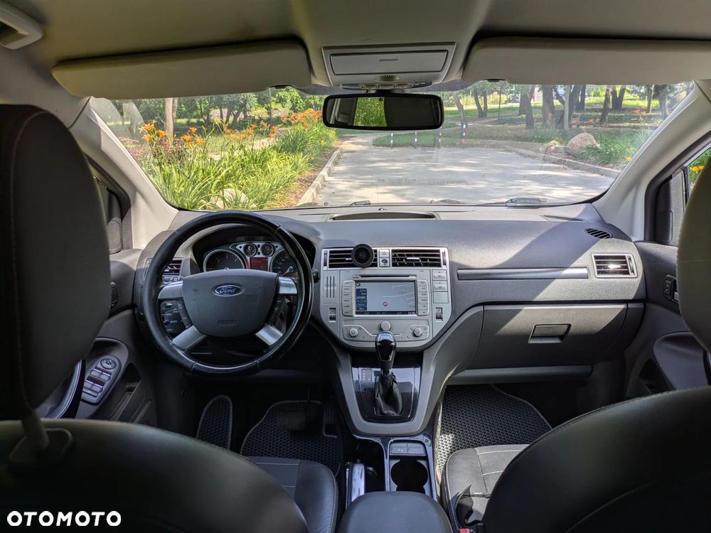 Ford Kuga 2.0 TDCi 4WD Titanium - 10