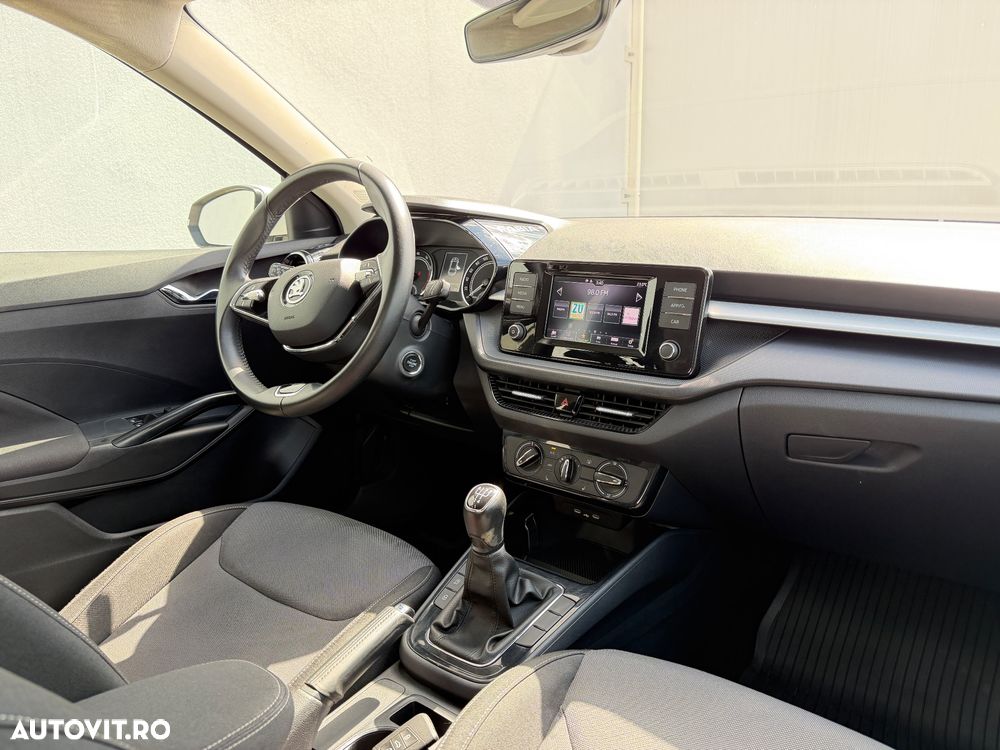 SKODA Fabia 2023 — imagine 8