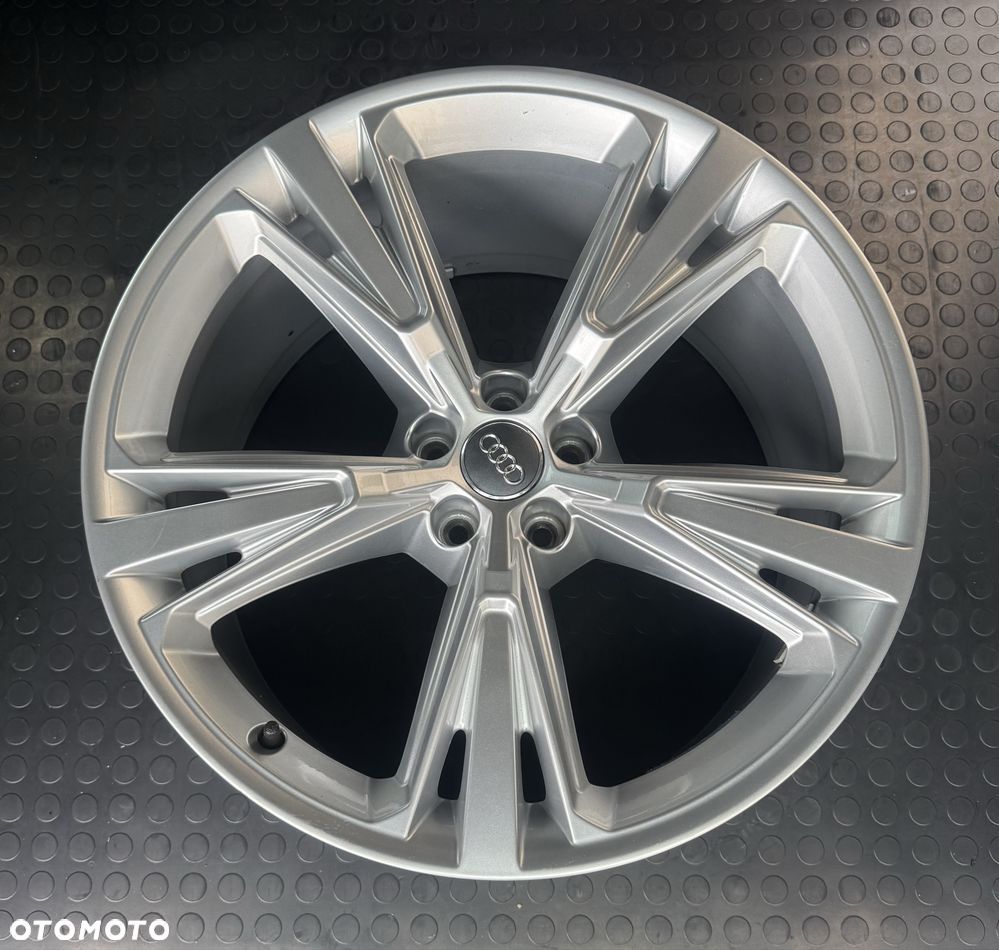 Felgi Audi 5x112 R21 Q7 SQ7 Q8 SQ8 - 3