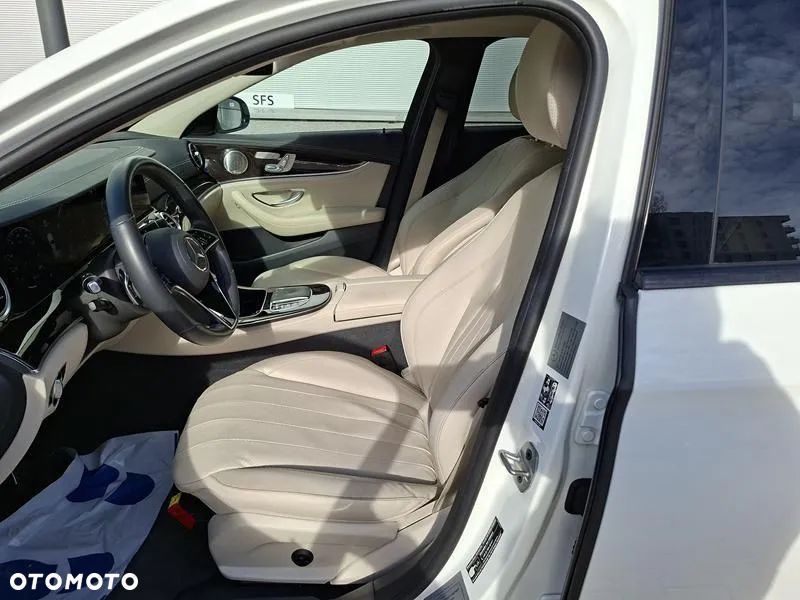 Mercedes-Benz Klasa E 220 d 4-Matic Avantgarde - 6