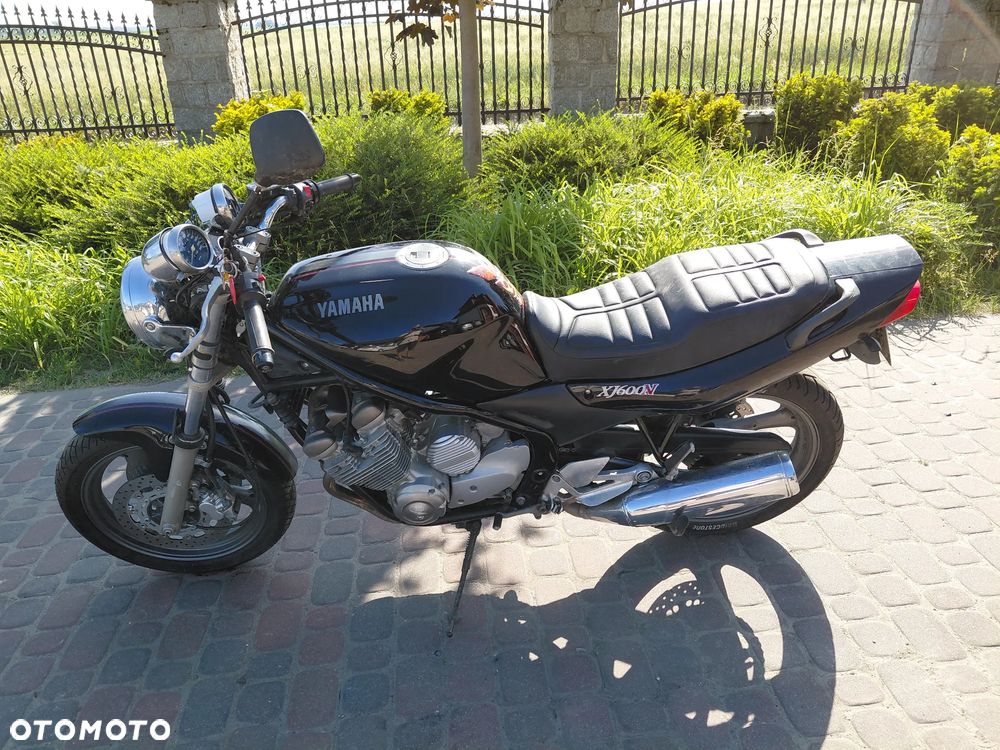 Yamaha XJ - 2