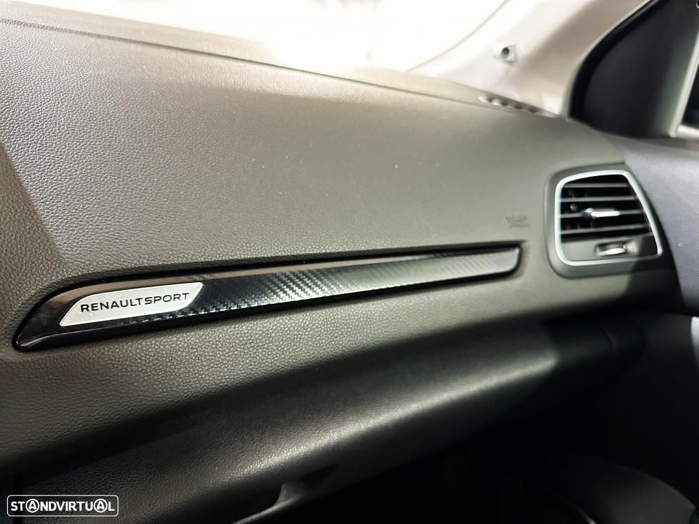 Renault Mégane 1.8 TCe R.S. EDC J19 - 32