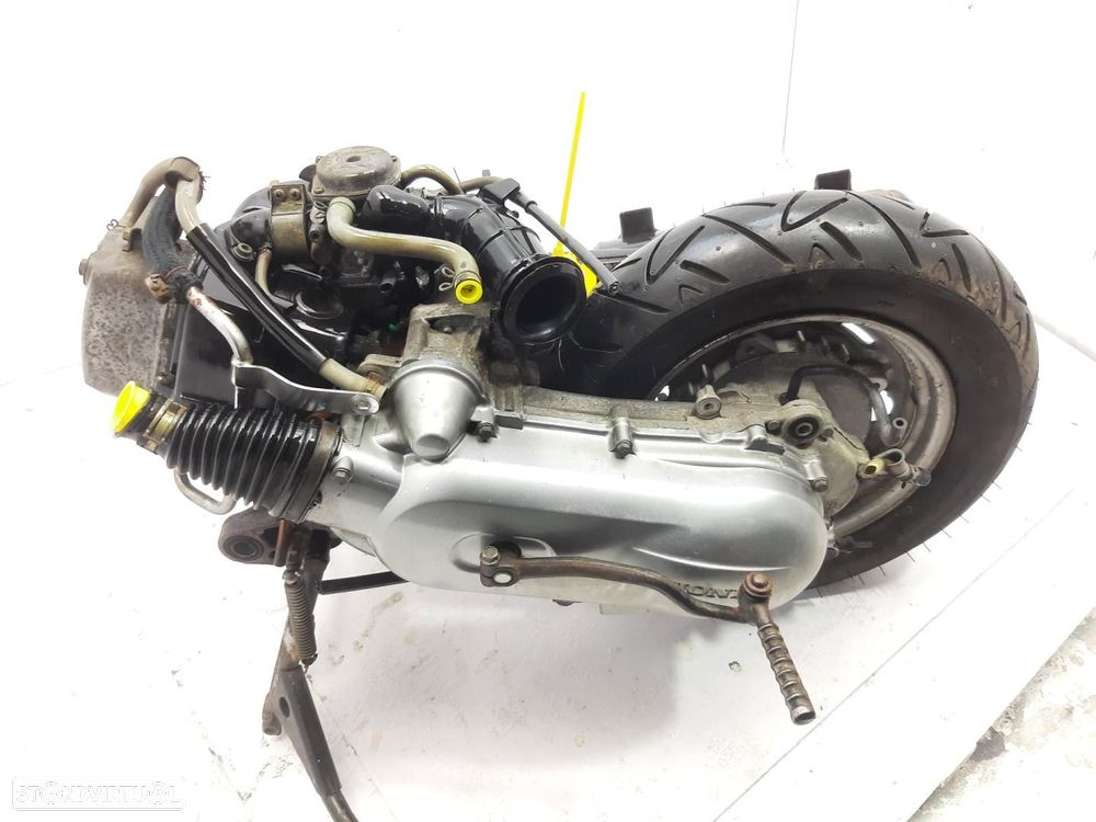 MOTOR COMPLETO HONDA LEAD REF. JF11E - 1