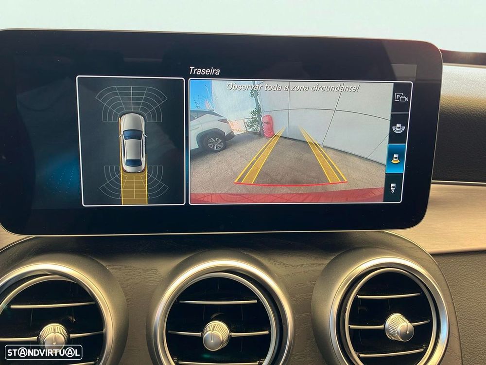 Mercedes-Benz C 300 de AMG Line - 13