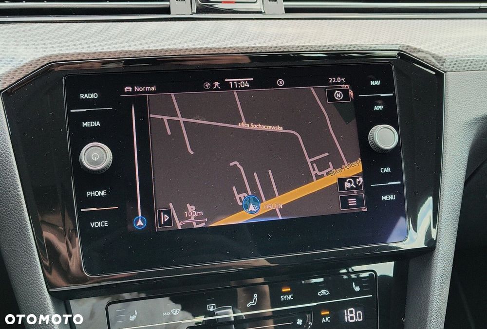 Volkswagen Passat - 19