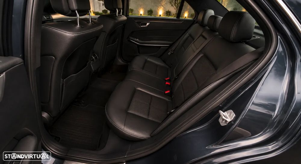 Mercedes-Benz E 220 BlueTEC Classic Auto. - 9