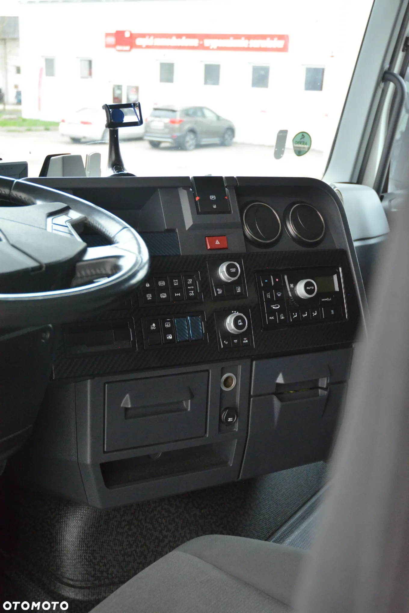 Renault Gama T - 9
