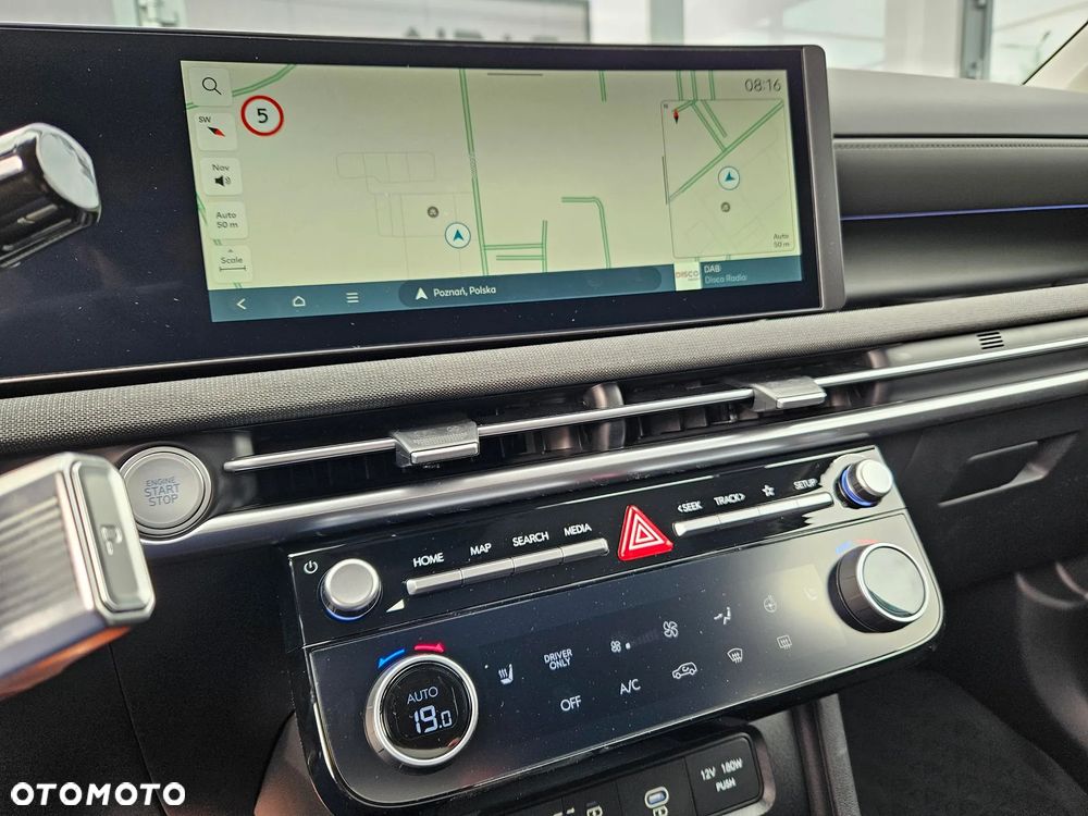 Hyundai Tucson 1.6 T-GDi HEV Executive 2WD - 26