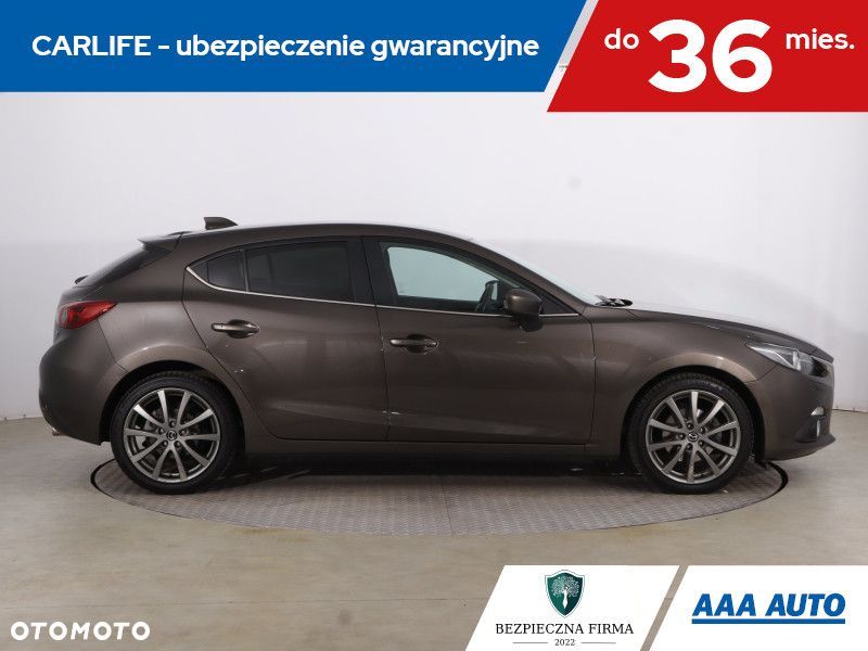Mazda 3 - 8