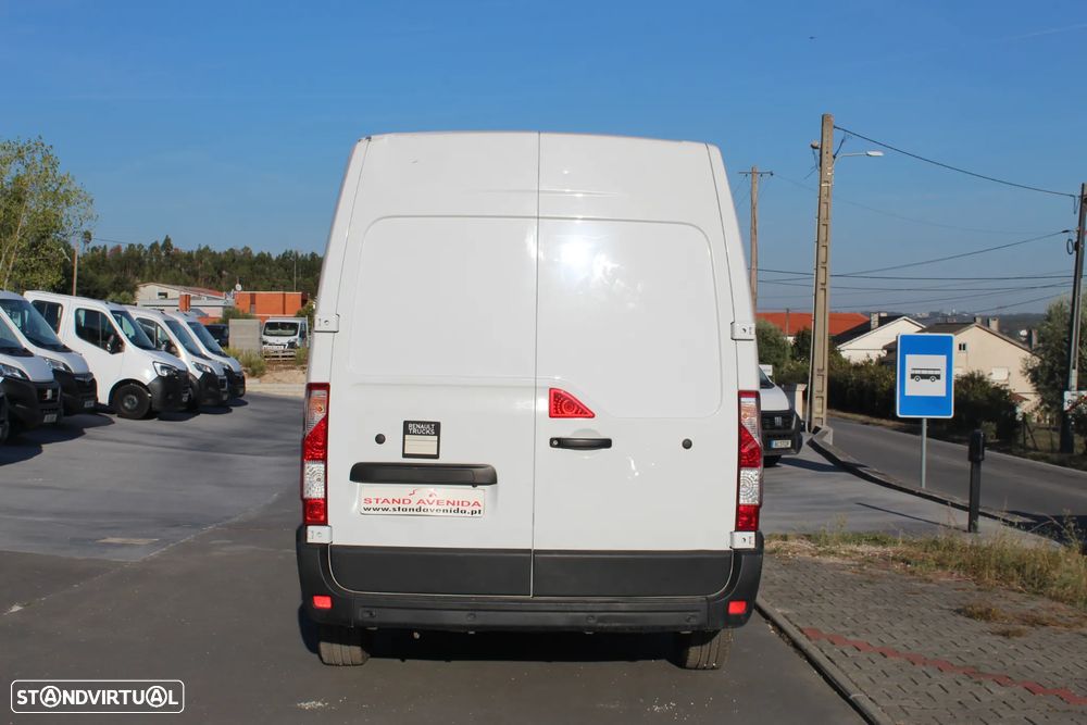 Renault Master 2.3 dCi L2H2 // Caixa Automática - 6