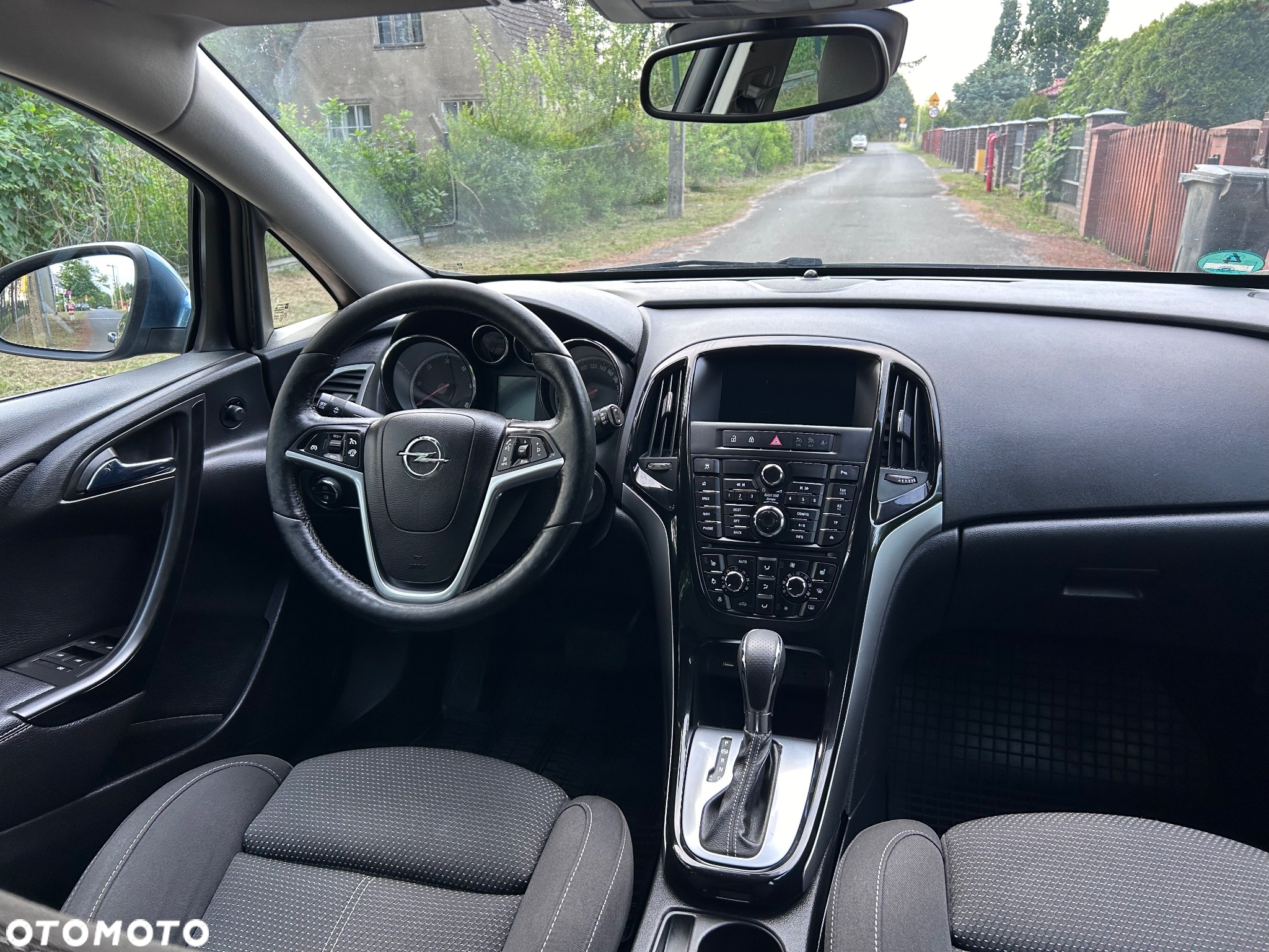 Opel Astra 2.0 CDTI DPF Sports Tourer Automatik Active - 12