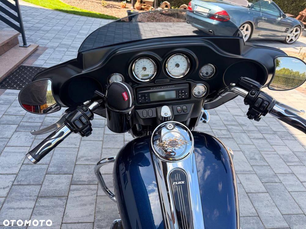 Harley-Davidson Touring Street Glide - 8
