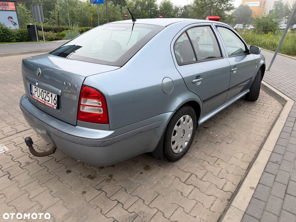 Skoda Octavia 1.6 Ice - 5