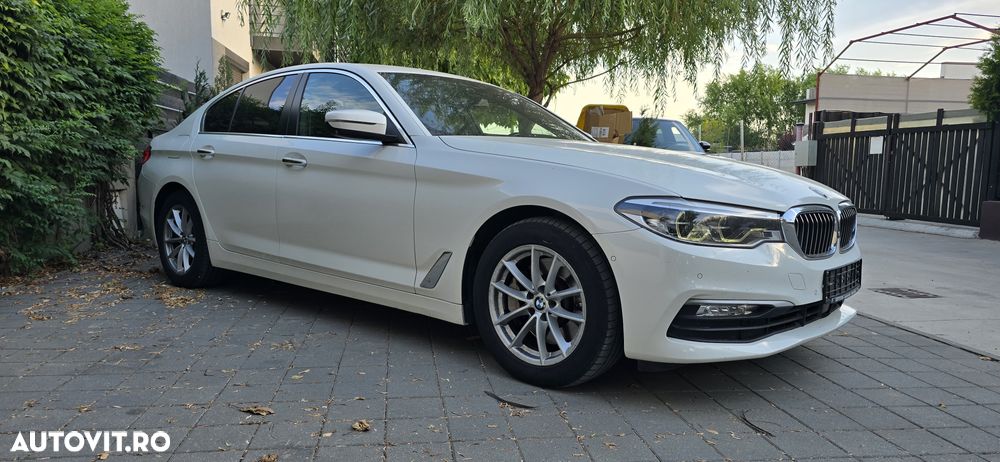 BMW Seria 5 530d xDrive AT - 2