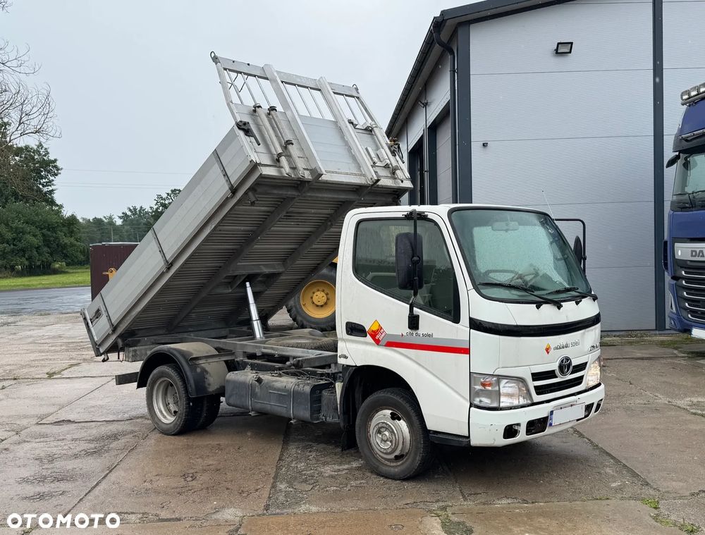 Toyota DYNA 150 3.0 Wywrotka DMC 3500 kg - 1