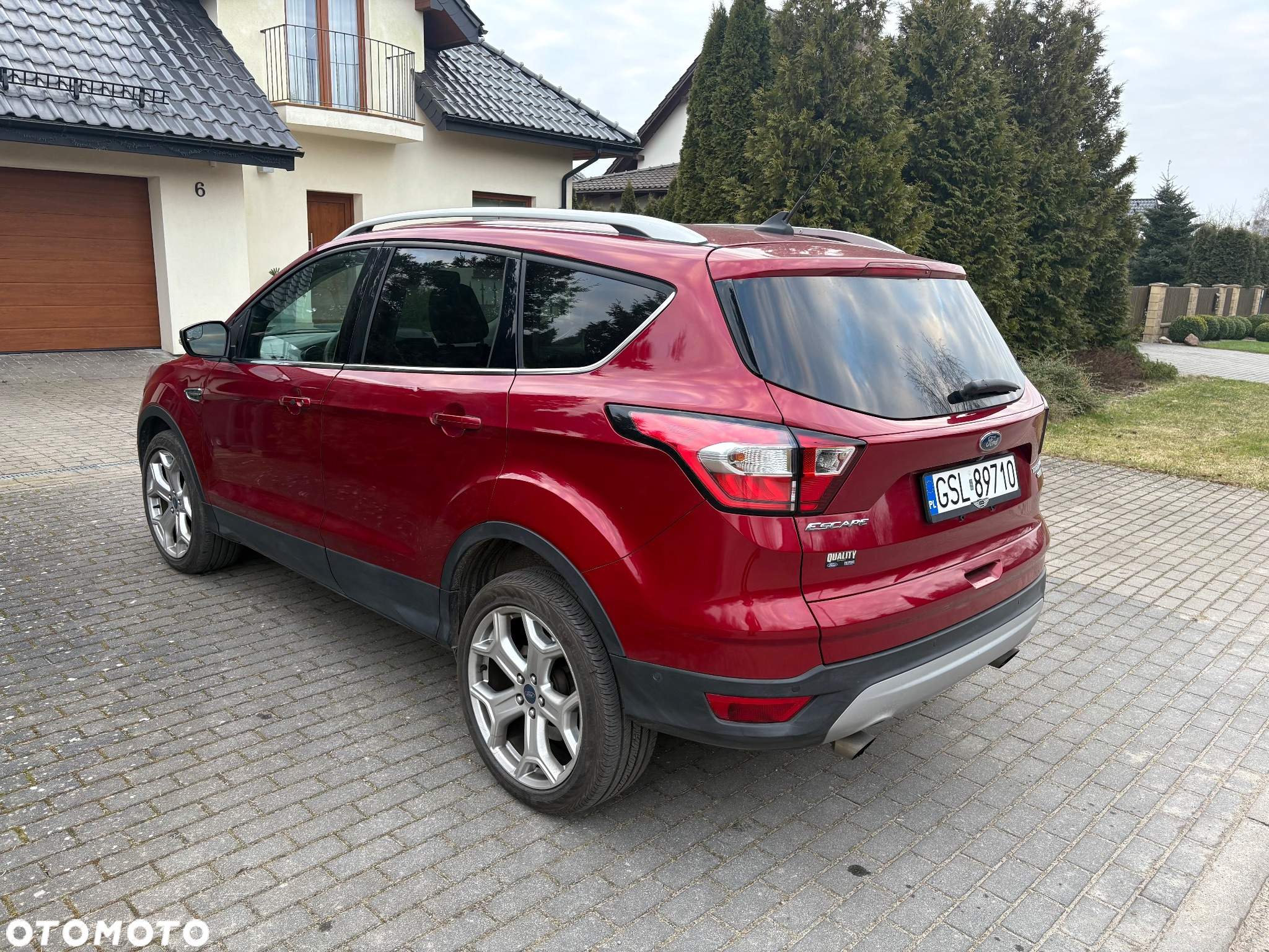 Ford Escape - 9