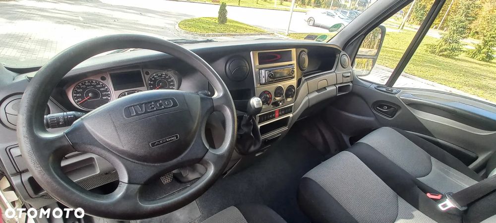 Iveco DAILY - 15