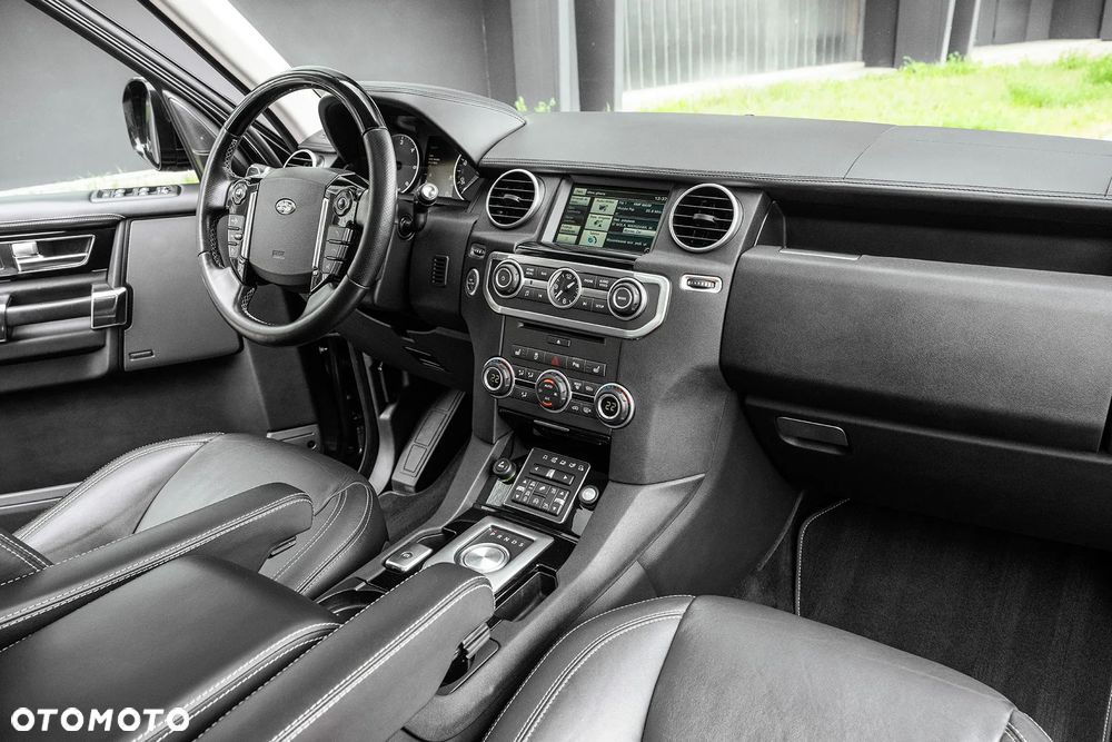 Land Rover Discovery - 24