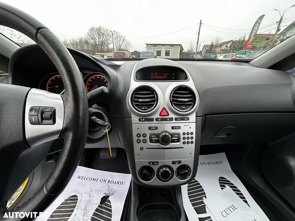 Opel Corsa 1.2i Easytronic Enjoy - 14