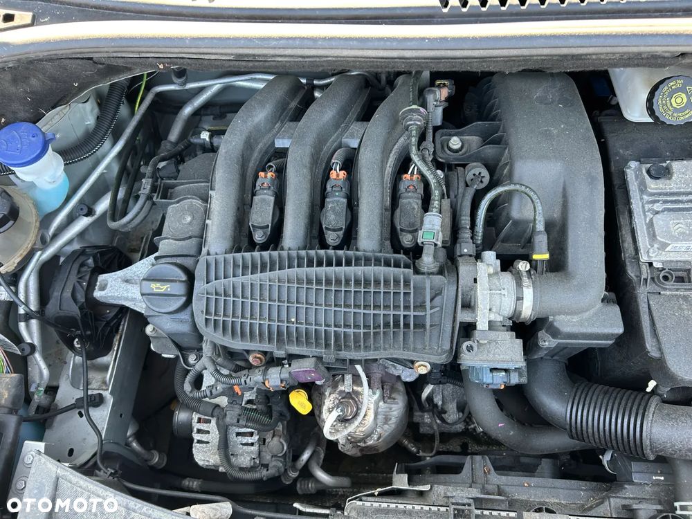 SILNIK KOMPLETNY CITROEN C3 1.2 VTI - 1