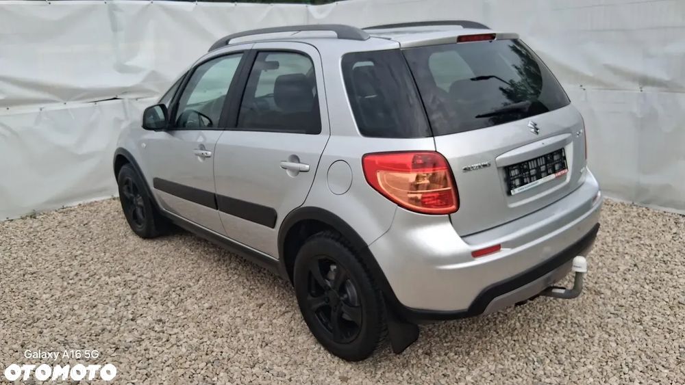 Suzuki SX4 1.6 VVT 4x4 Comfort - 5