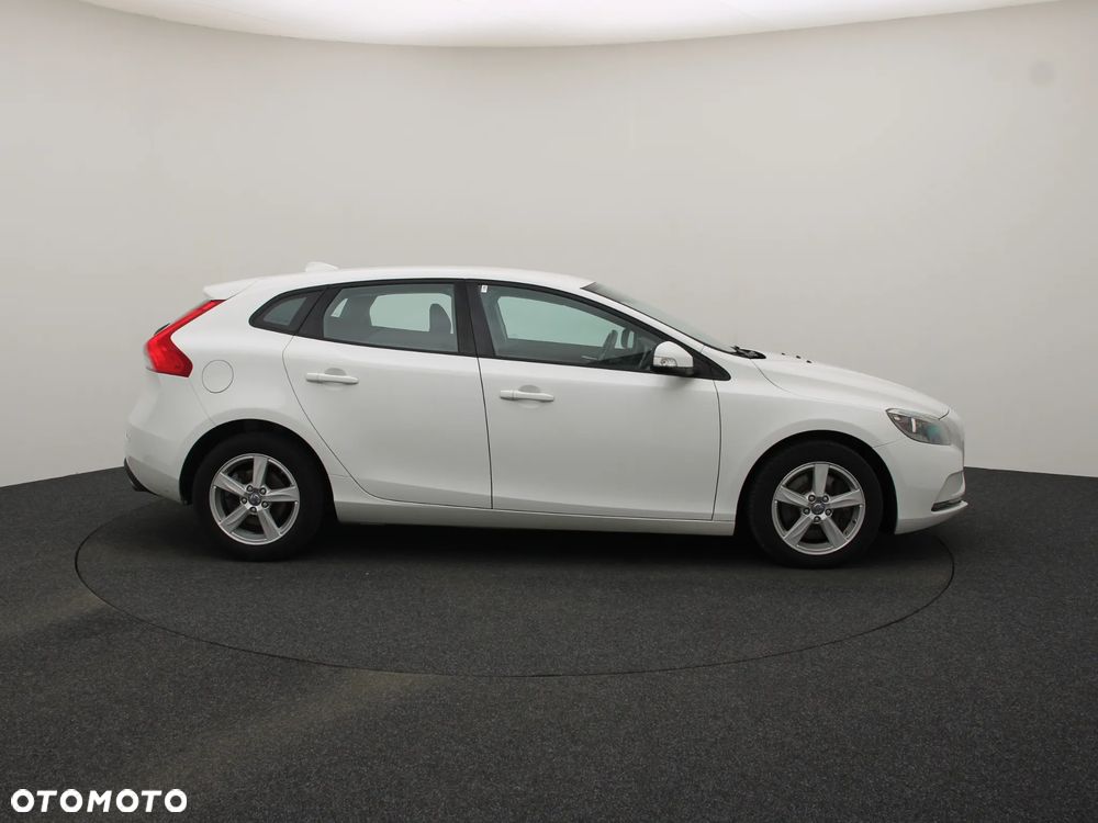 Volvo V40 - 9
