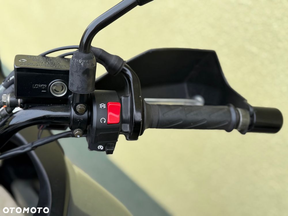 Suzuki DL - 36