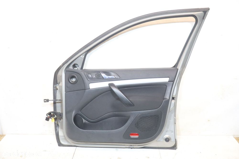 DRZWI PRAWY PRZÓD SKODA OCTAVIA II LIFT 9202 - 2