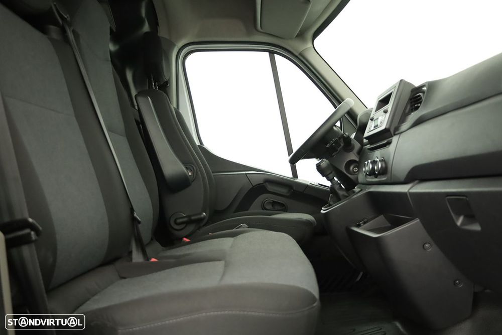 Renault master ver-2-3-dci-l2h2-3-5t - 7
