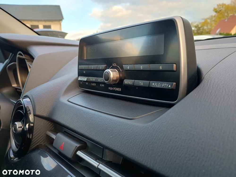 Mazda 2 SKYACTIV-G 90 Exclusive-Line - 12