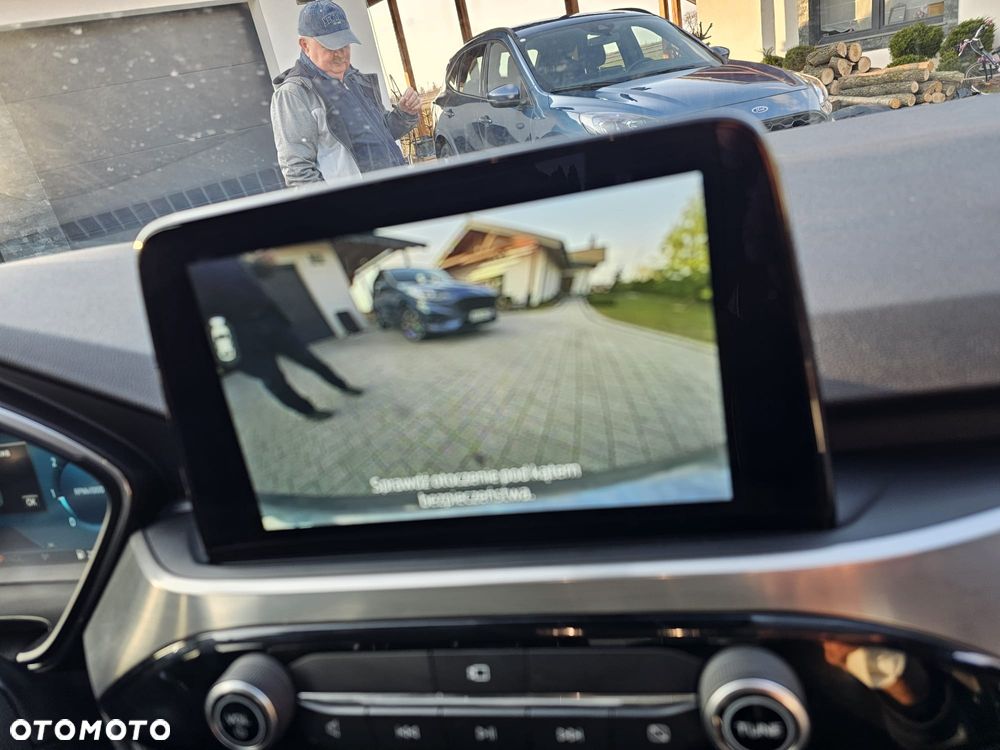 Ford Kuga 2.0 EcoBlue AWD Titanium X - 25