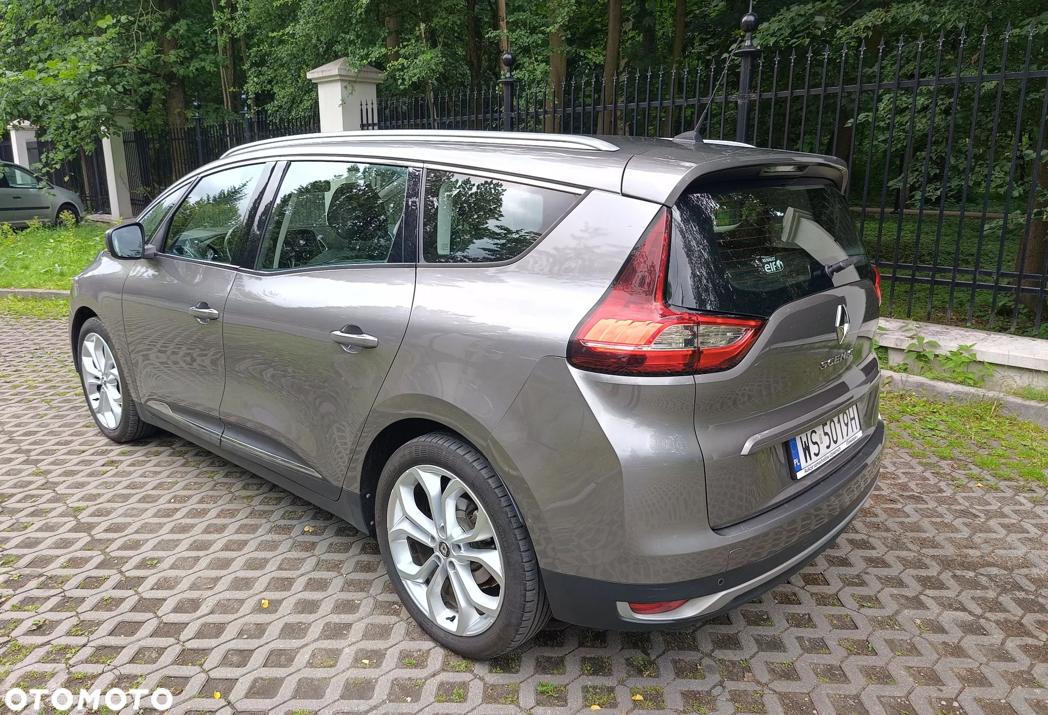 Renault Scenic - 4