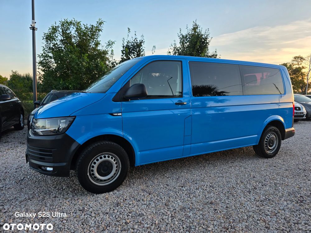 Volkswagen Transporter - 4