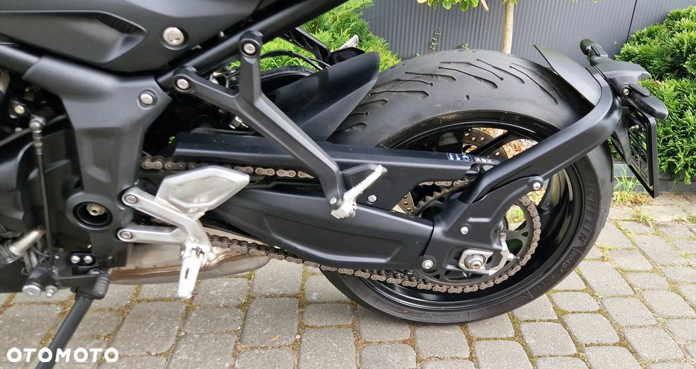 Triumph Trident - 33