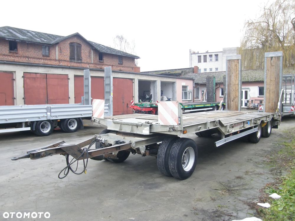 Müller-Mitteltal T3 PROFI 2011 ocynk resor 3 osiowa przyczepa niskopodwoziowa z Niemiec - 5