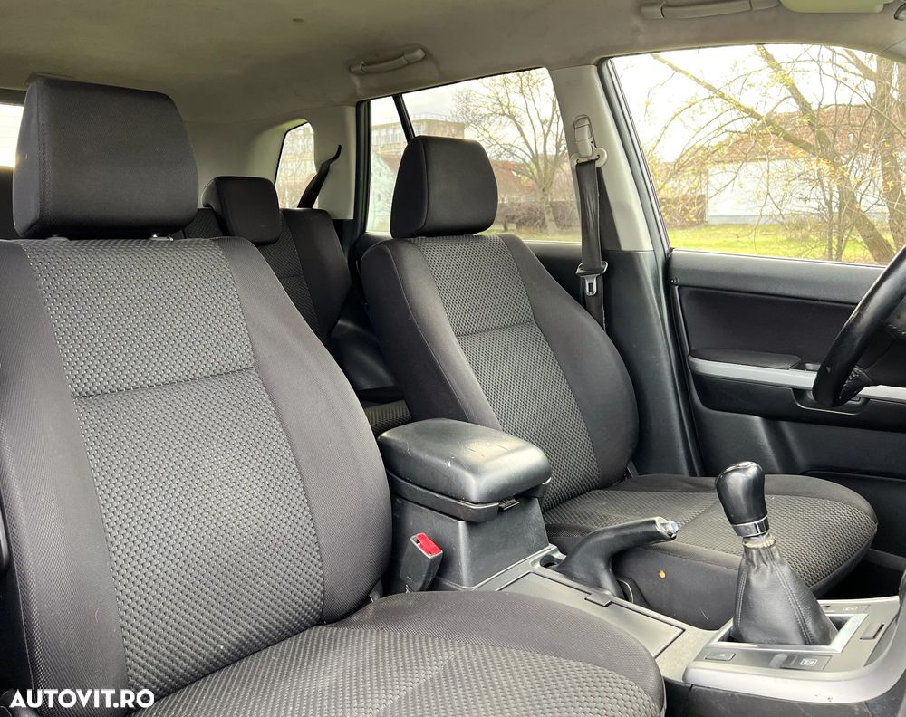 Suzuki Grand Vitara 1.9 DDiS Comfort - 9