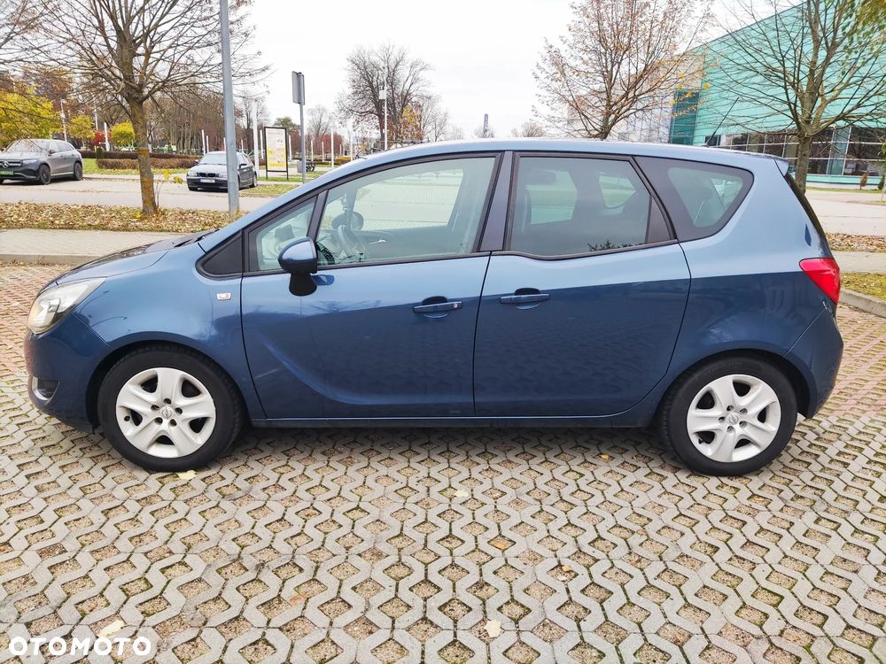 Opel Meriva - 9
