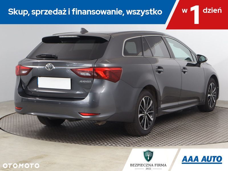 Toyota Avensis - 6
