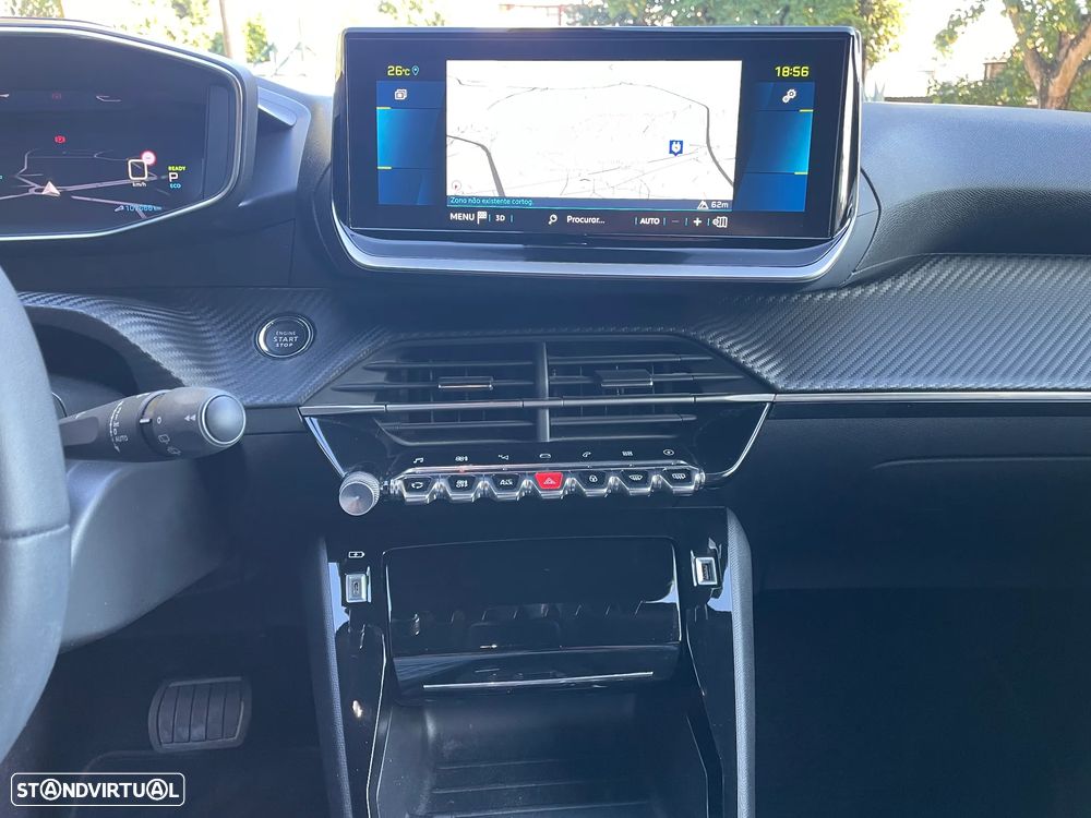 Peugeot e-2008 Allure Pack - 28
