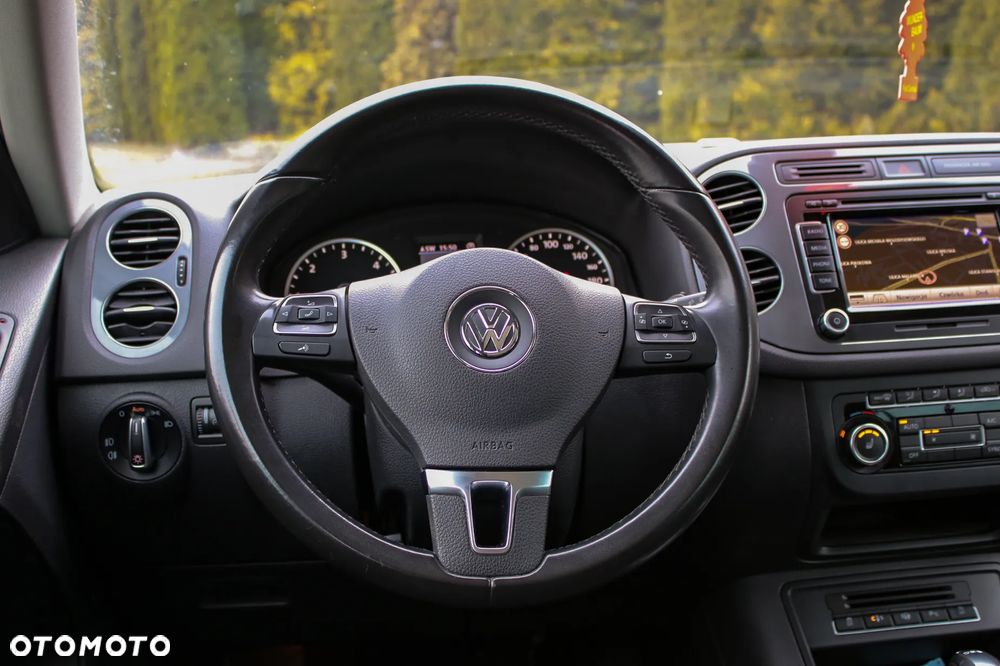 Volkswagen Tiguan - 33