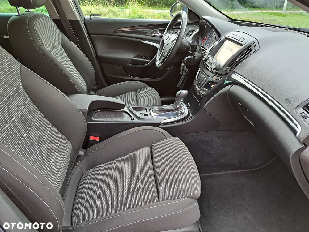 Opel Insignia - 18