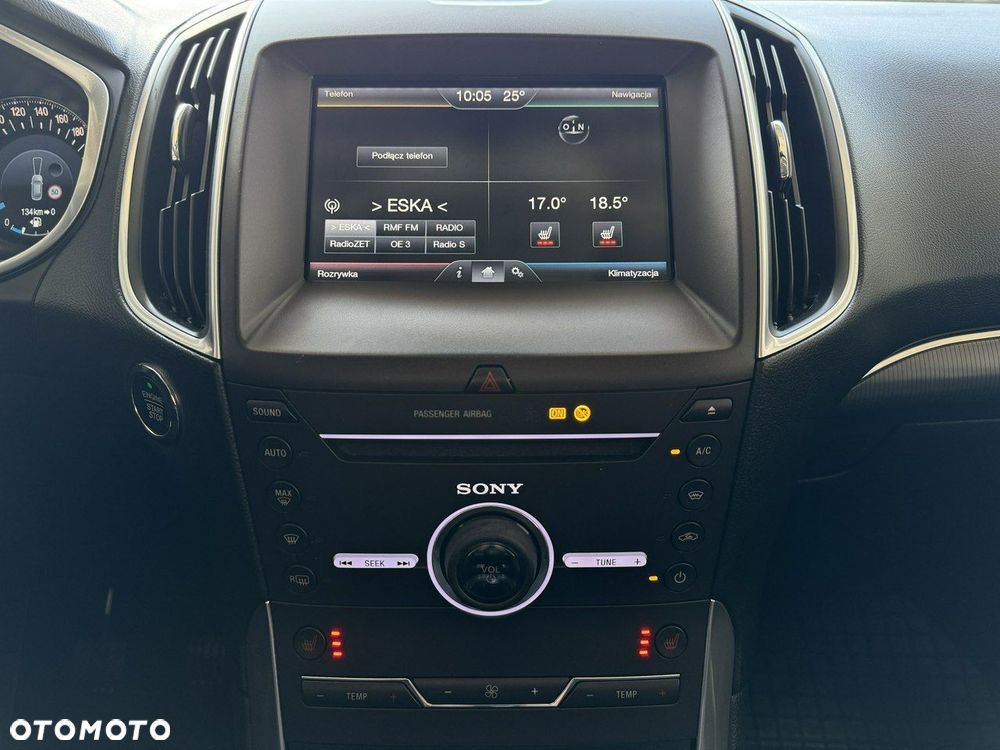 Ford Galaxy - 27